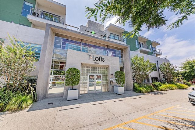 11500 Tennessee # 103, Los Angeles