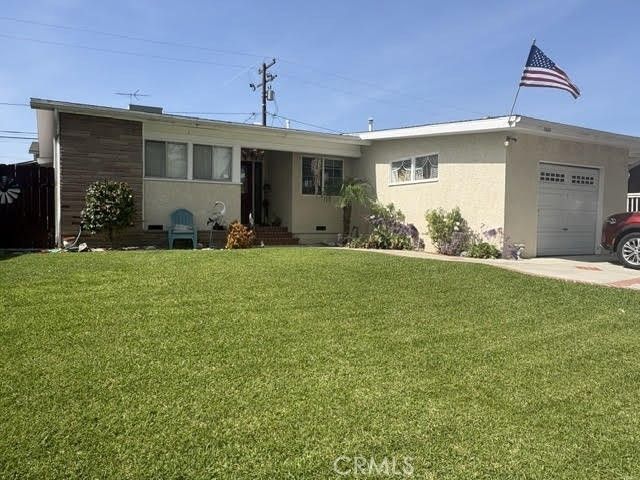 2455 Nipomo, Long Beach