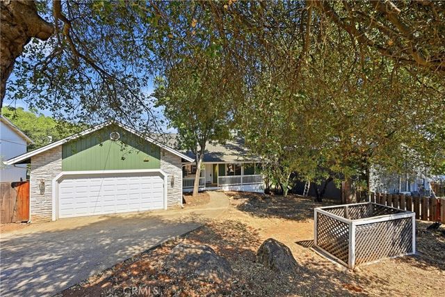 18120 N Shore, Hidden Valley Lake