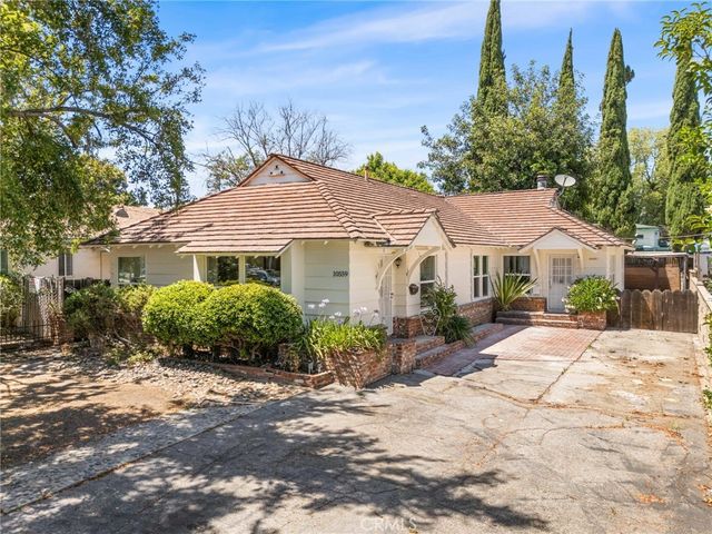 10559 Camarillo, Los Angeles