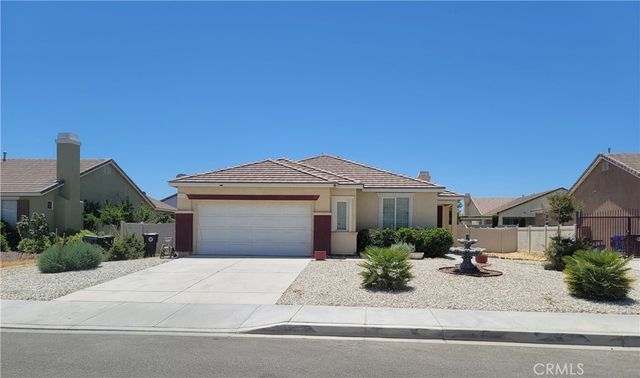 11819 Maywood, Adelanto