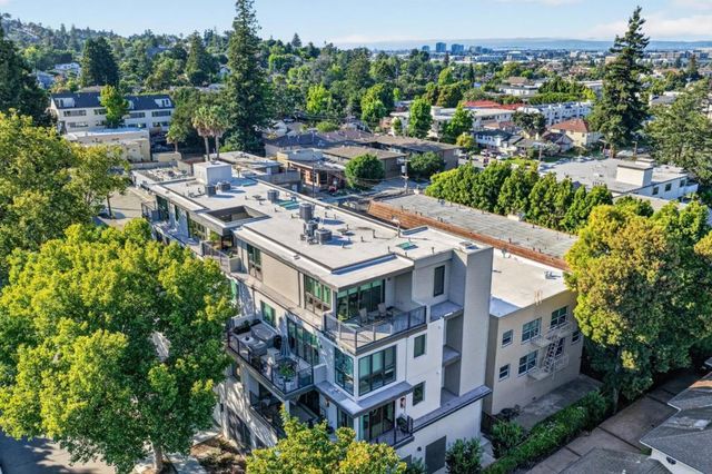 1667 San Carlos Avenue # 203, San Carlos