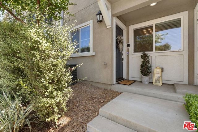 14860 Nordhoff Street, Panorama City