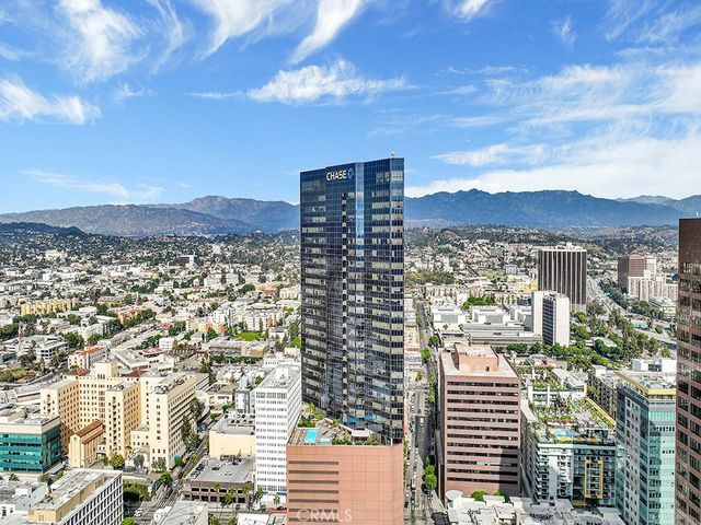 1100 Wilshire # 2901, Los Angeles