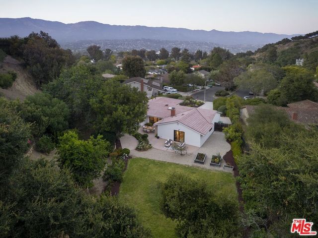 1102 Plaza Del Monte, Santa Barbara