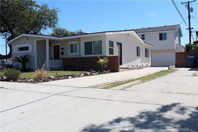 2371 Stearnlee, Long Beach