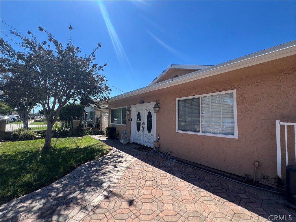 5871 Fullerton Avenue, Buena Park