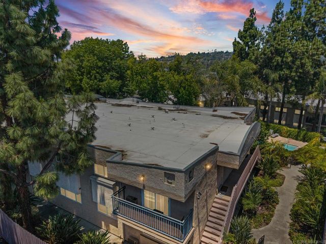 9860 Dale Avenue # C4, Spring Valley
