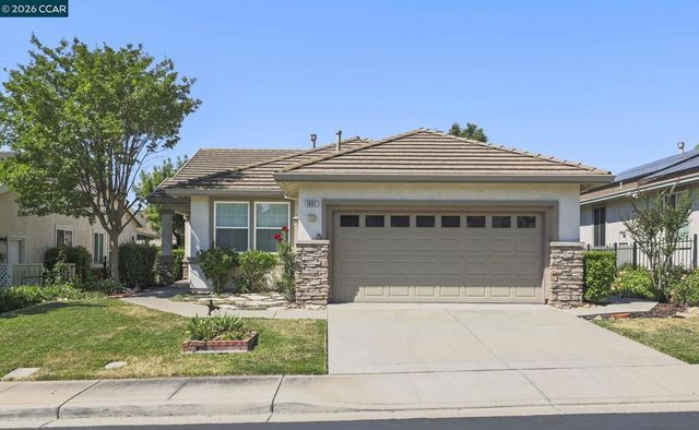1637 Regent Dr, Brentwood