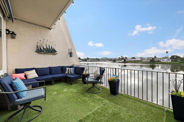 444 Fathom Drive, San Mateo