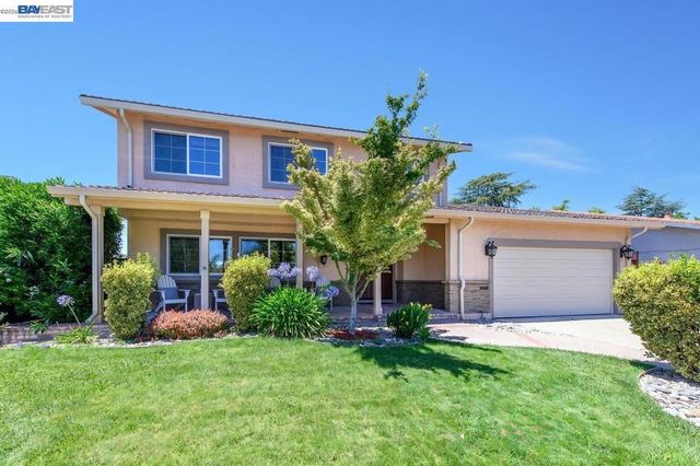 2358 Crestline Rd, Pleasanton