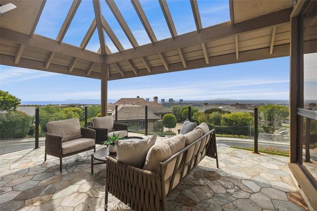 39 Harbor Ridge, Newport Beach