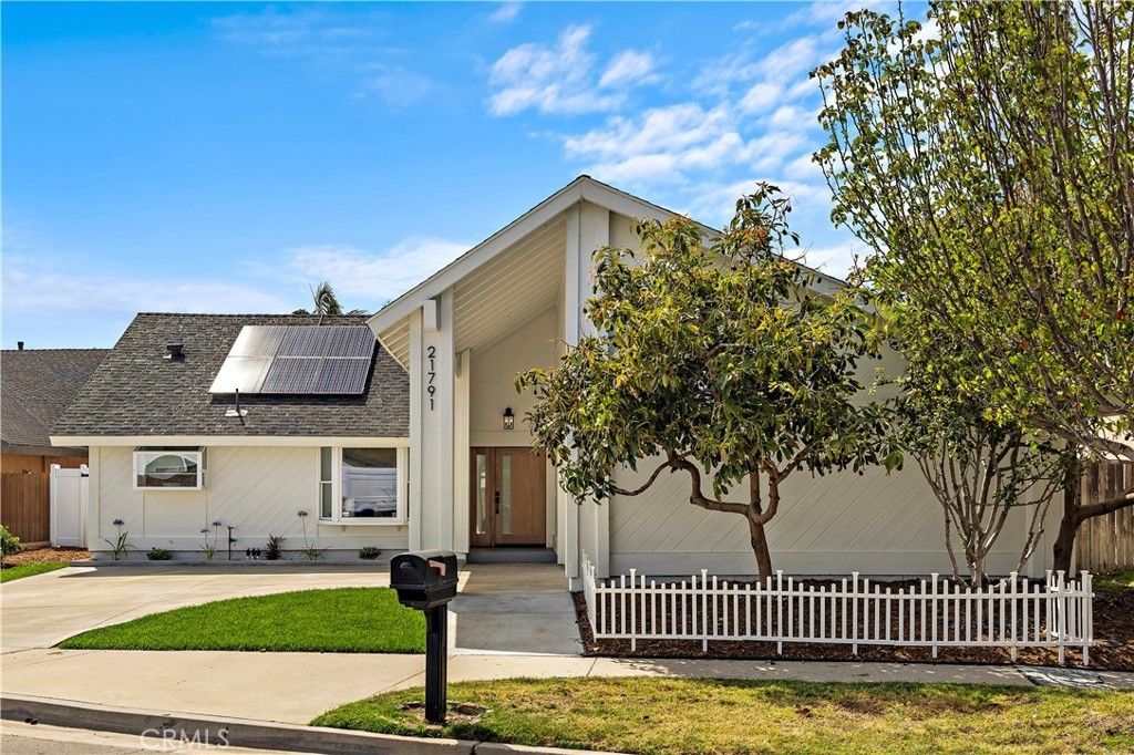 21791 Summerwind, Huntington Beach