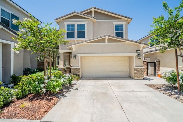 16737 Petrus, Fontana