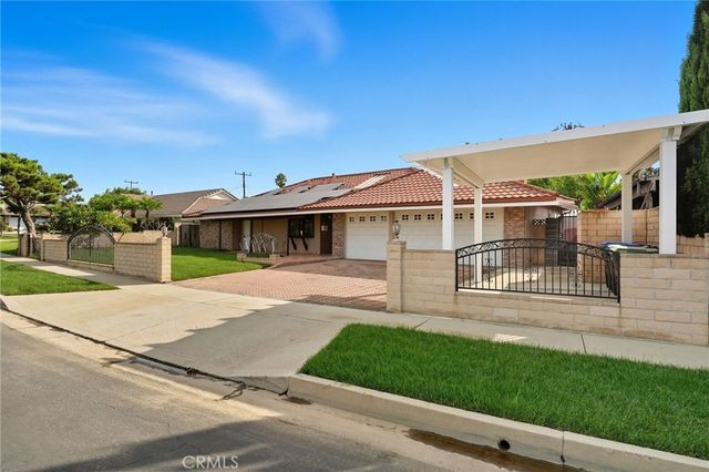 1548 Lacewood, Whittier