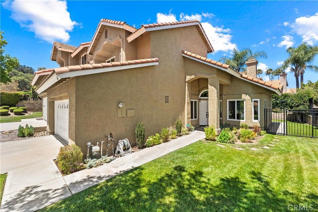 6041 E Queens Drive, Anaheim Hills