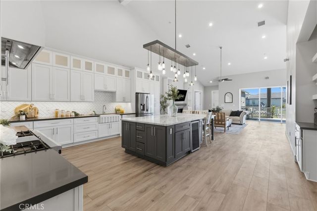24940 Hayes, Murrieta