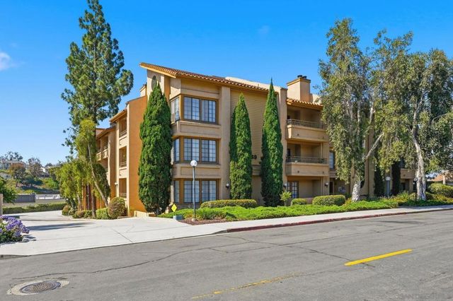 5649 Lake Park # 301, La Mesa