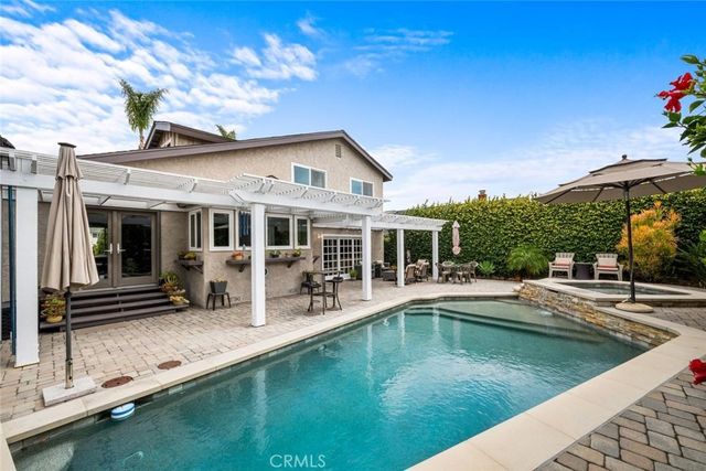 3670 Bluebell Street, Seal Beach
