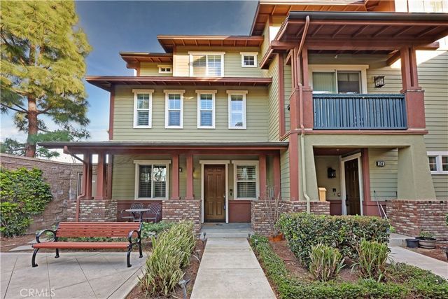 155 Zephyr Run, Tustin