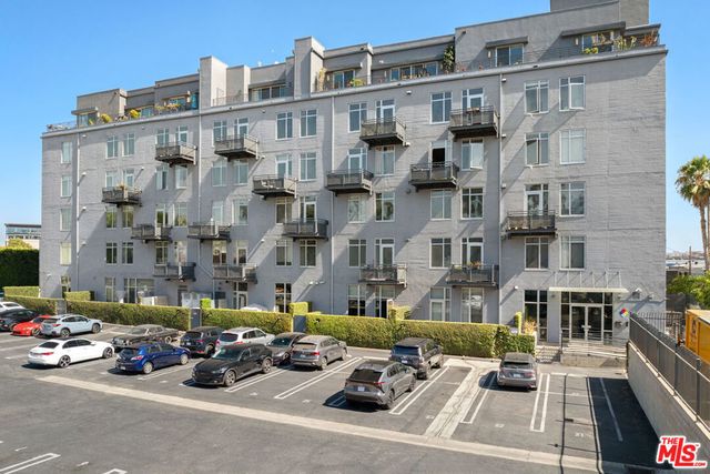 825 E 4th Street # 503, Los Angeles