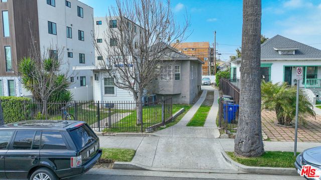 1293 W 36th Street, Los Angeles