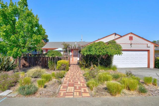1412 Lassen Street, Vallejo