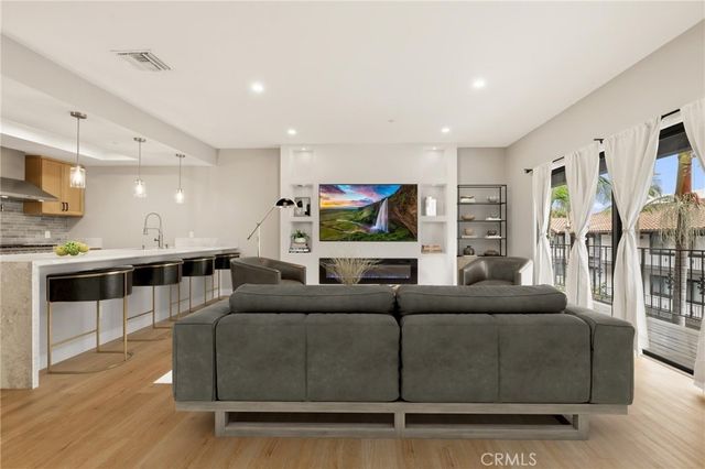 17200 Newhope Street # 334, Fountain Valley