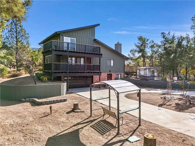 48085 Twin Pines Road, Banning