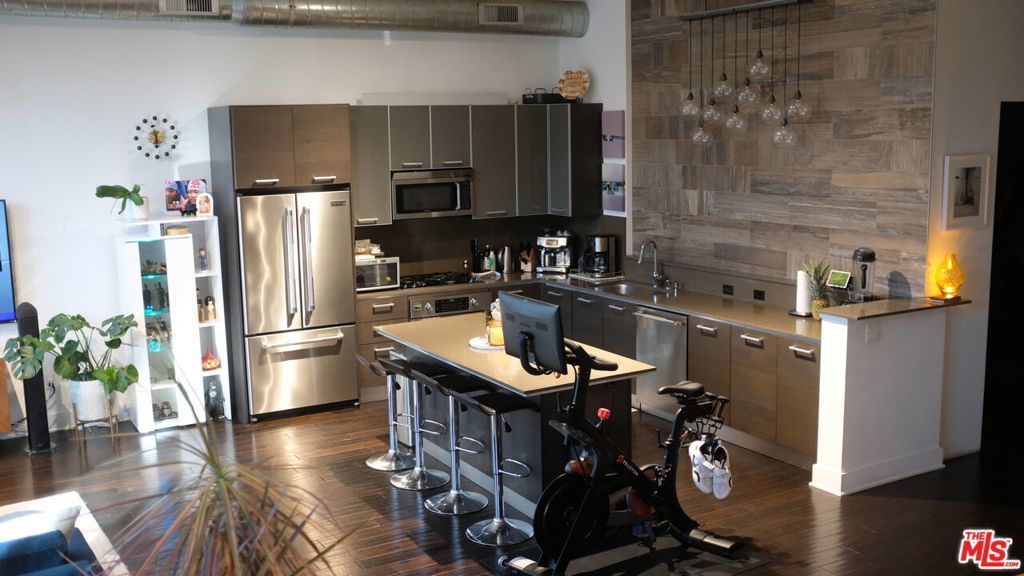 13320 Beach Avenue # 102, Marina Del Rey