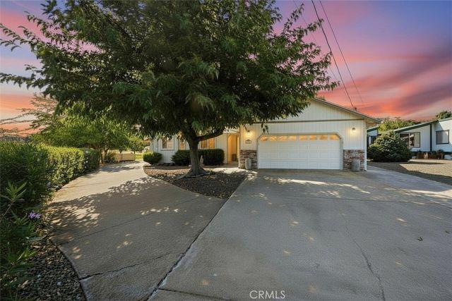 18142 Sweetwood Court, Hidden Valley Lake