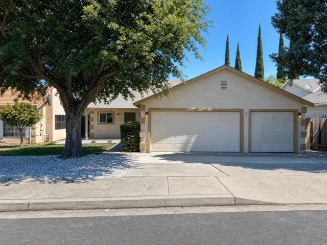 1574 Sun River Street, Oakdale