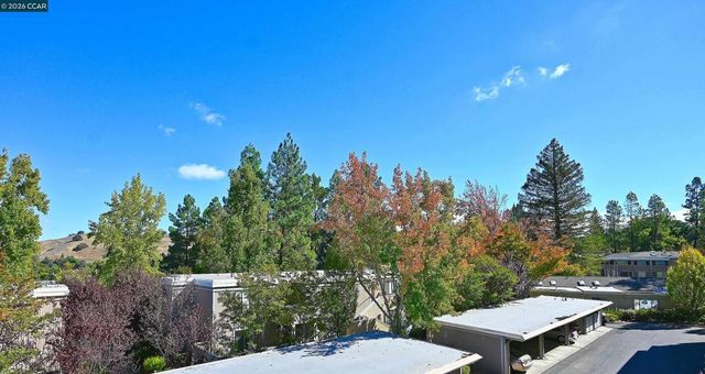 1361 Singingwood Ct # 7, Walnut Creek