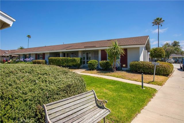 3685 Vista Campana N # 66, Oceanside