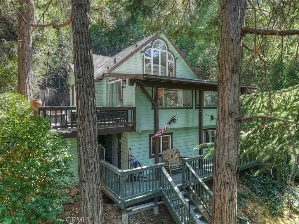 23869 Wildwood, Crestline
