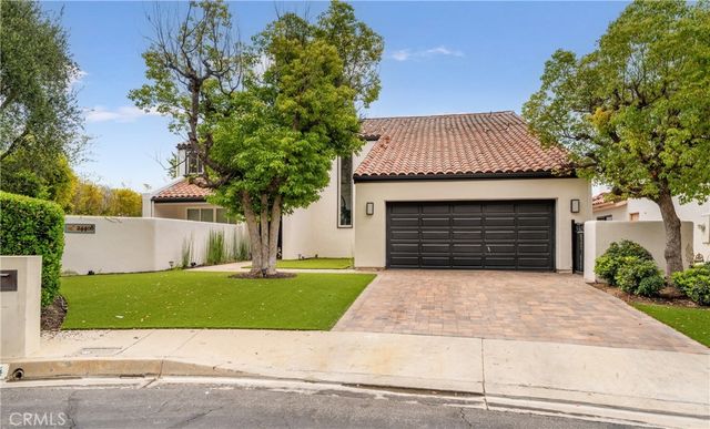 24408 Voltara Court, Calabasas