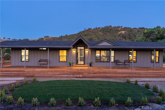 4475 Interlake, Bradley