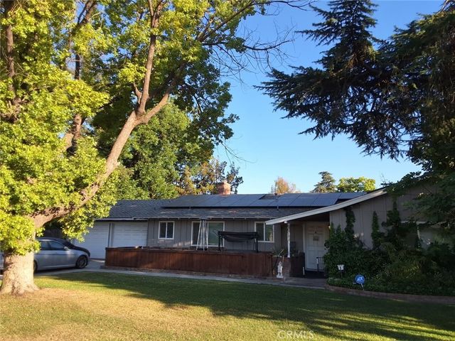 267 W Dovewood, Fresno