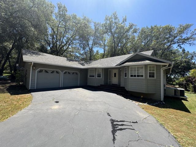 1388 Kenney Drive, Murphys