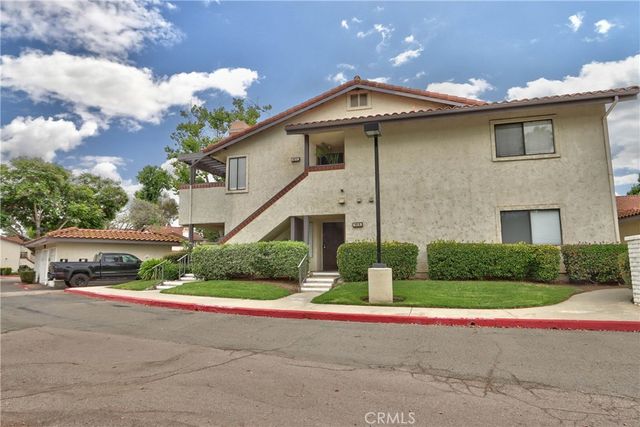 926 Lupine Hills Drive # 15, Vista