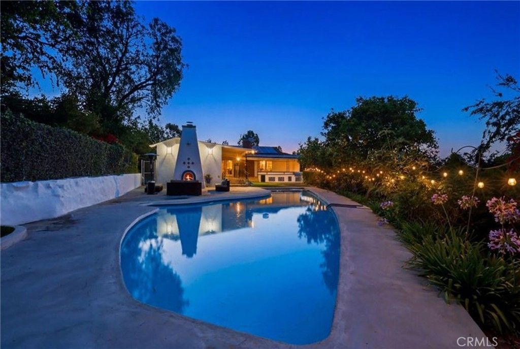 2 Hitching Post, Rolling Hills Estates