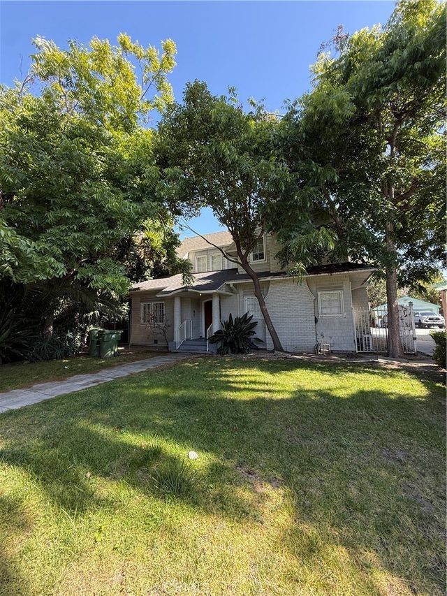 1188 W 28th, Los Angeles