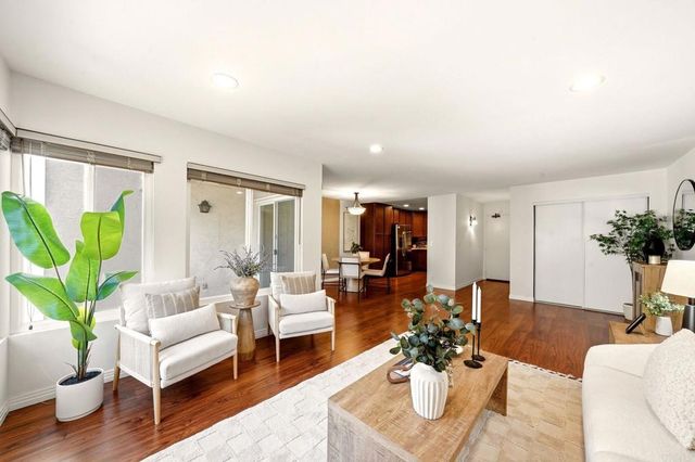 6767 Friars Road # 137, San Diego