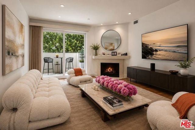 1521 Greenfield Avenue # 104, Los Angeles
