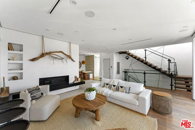 647 Mildred Avenue, Venice