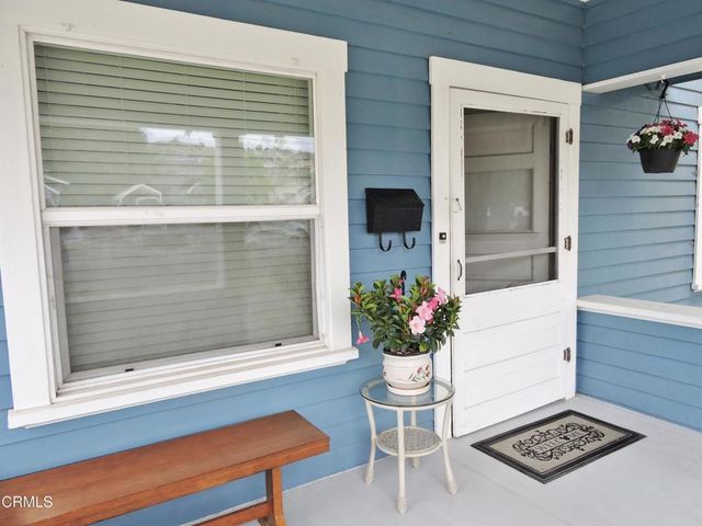 916 E Santa Paula Street, Santa Paula