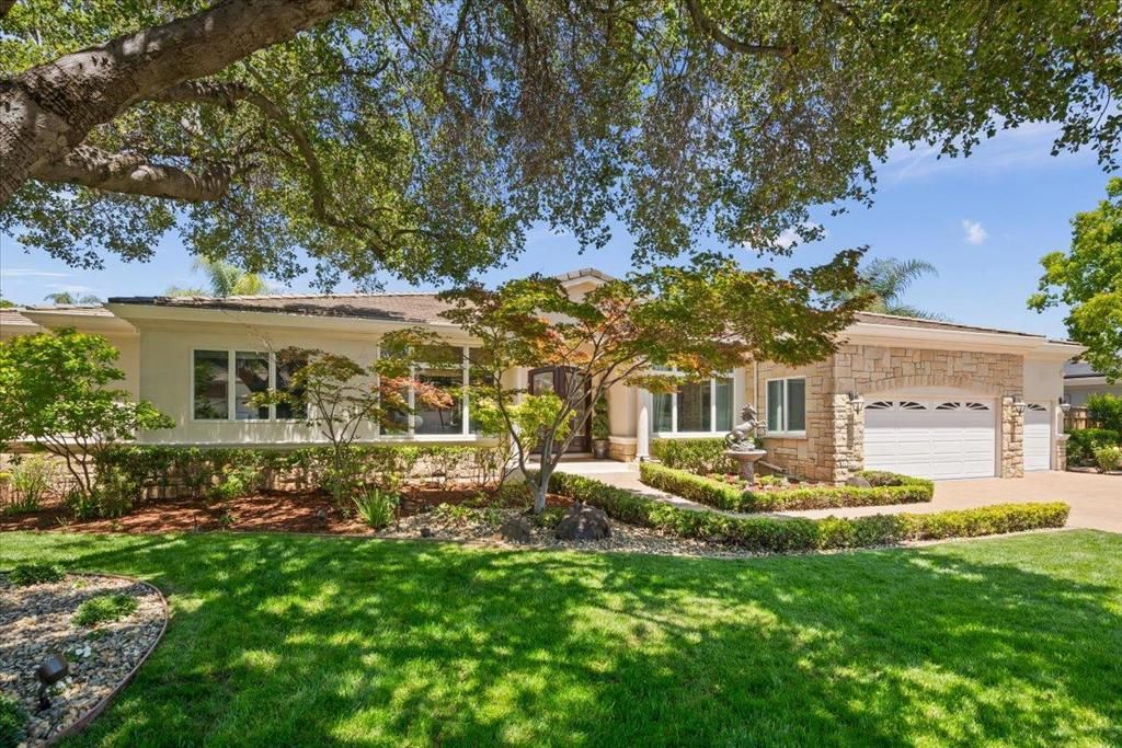 15863 Mina Way, Saratoga