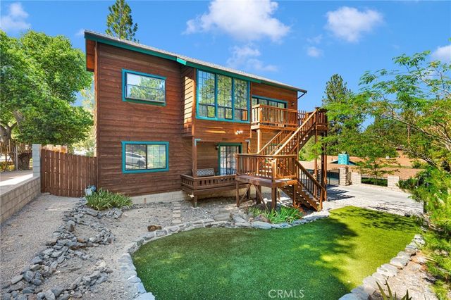 1880 Blackbird Rd., Wrightwood