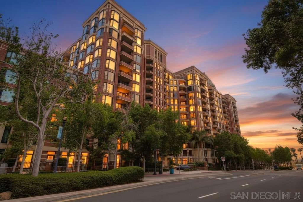 500 W Harbor # 905, San Diego