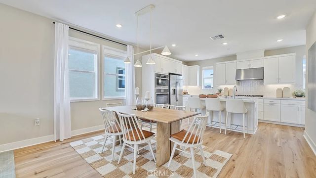 27510 Grand Fir Way, Valencia